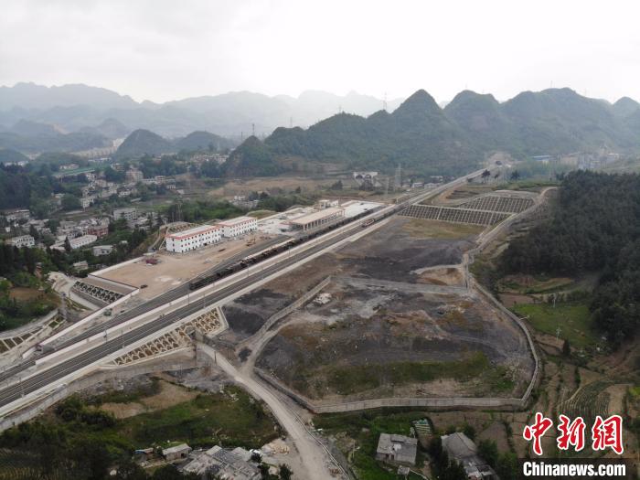 貴州省首條城際高速鐵路開始聯調聯試