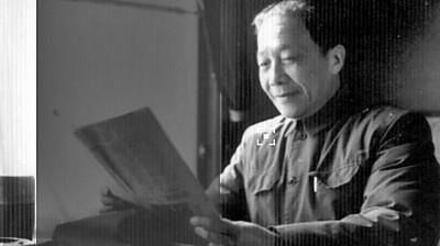 舍我其誰報國志，碧血丹心愛國情